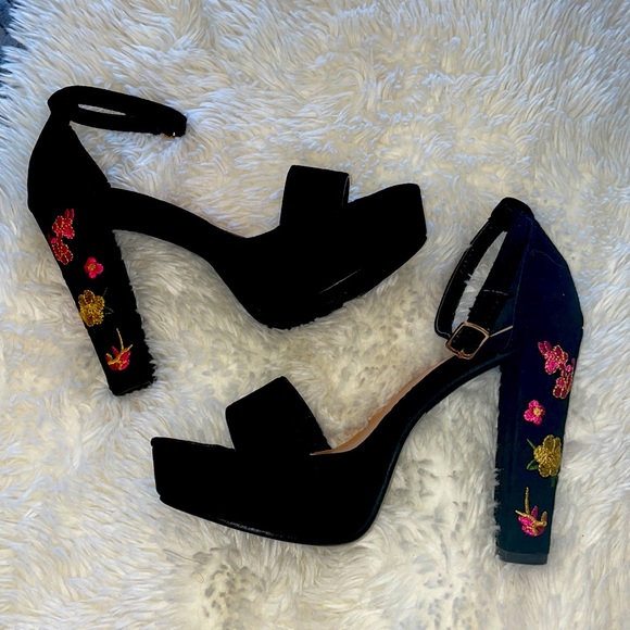 Embroidered Heels - Picture 1 of 3